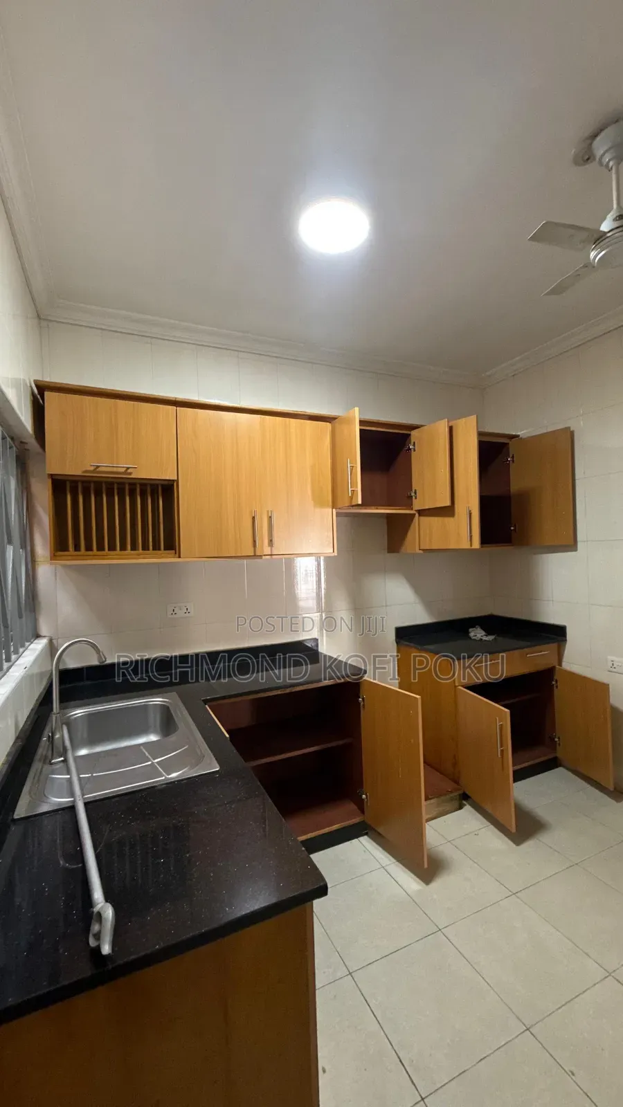 3bdrm House in Kofis Realty, Sakumono for rent