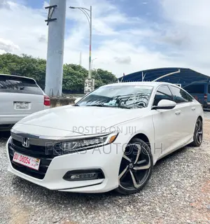 Honda Accord LX (1.5L 4cyl Turbo CVT) 2019 White