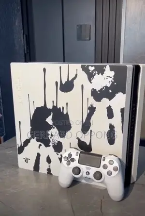 Playstation 4