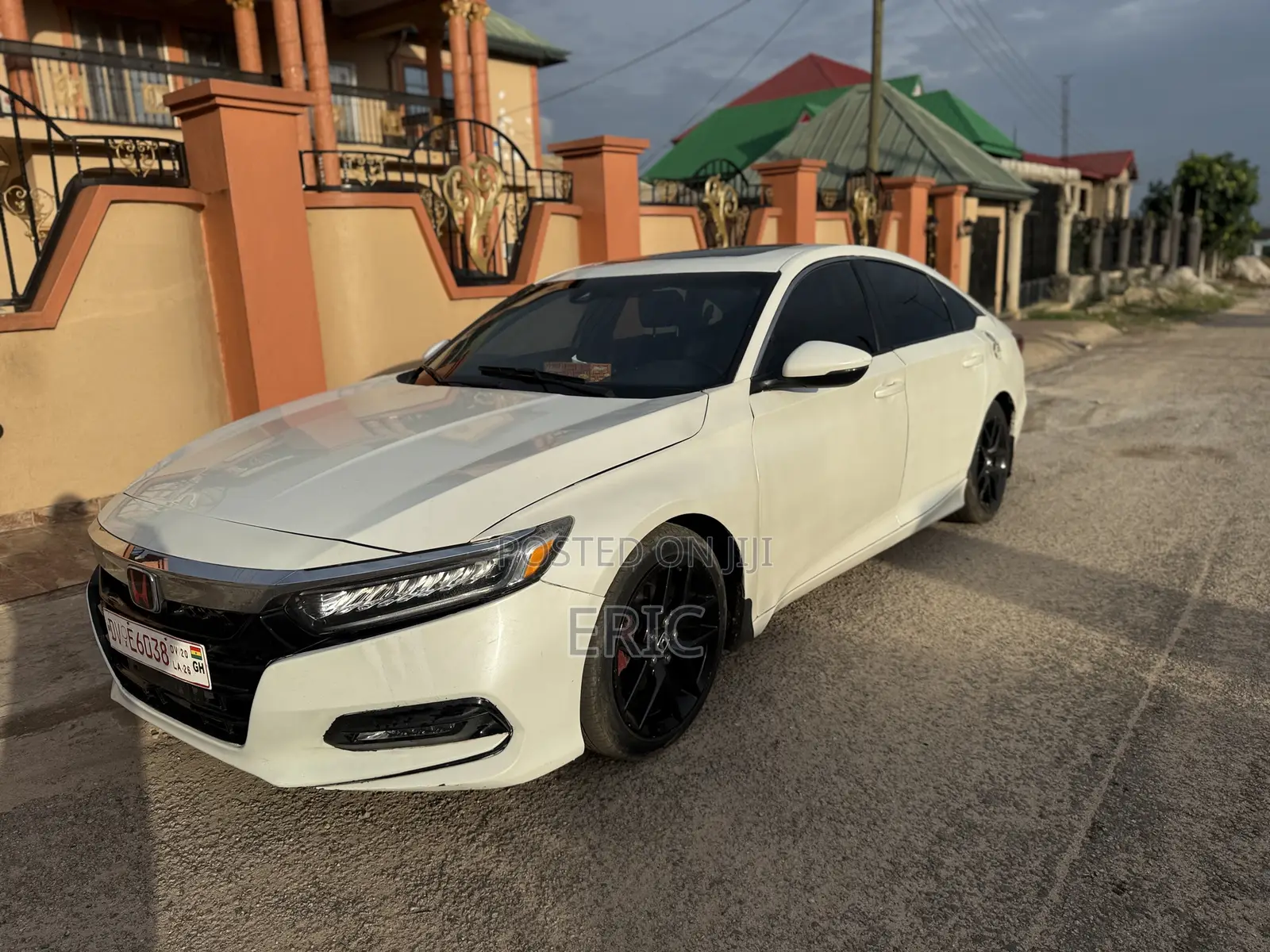 Honda Accord EX-L 2.0T 2018 White