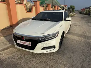 Honda Accord EX-L 2.0T 2018 White