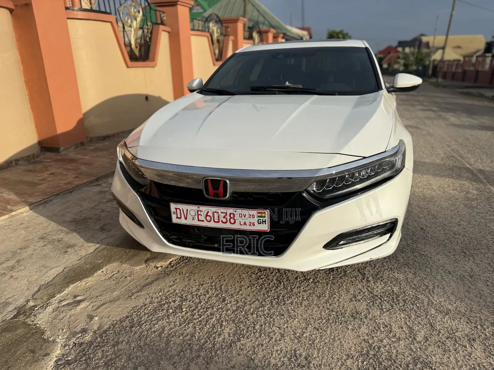 Honda Accord EX-L 2.0T 2018 White