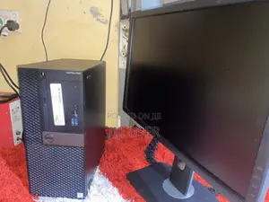 Desktop Computer Dell OptiPlex 7040 16GB Intel Core i5 SSD 256GB