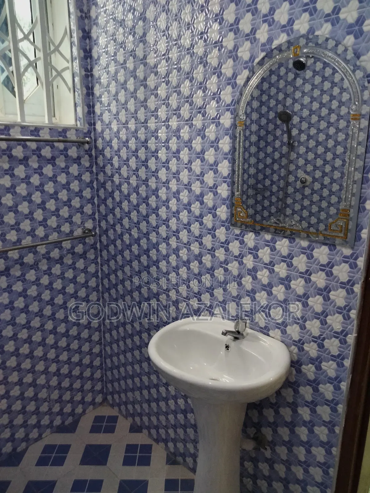 Furnished 1bdrm Apartment in Market for rent