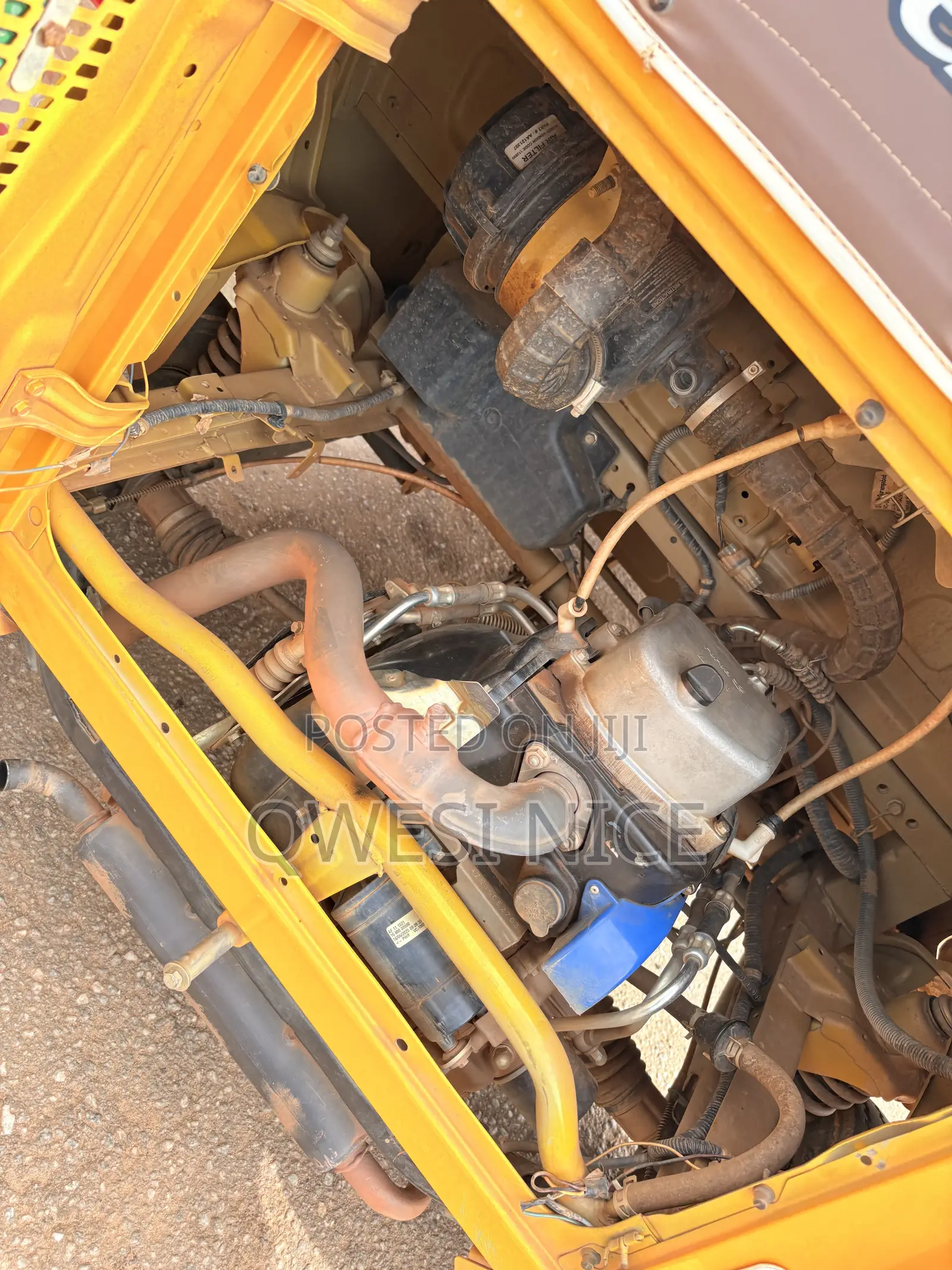 Bajaj RE 2026 Yellow