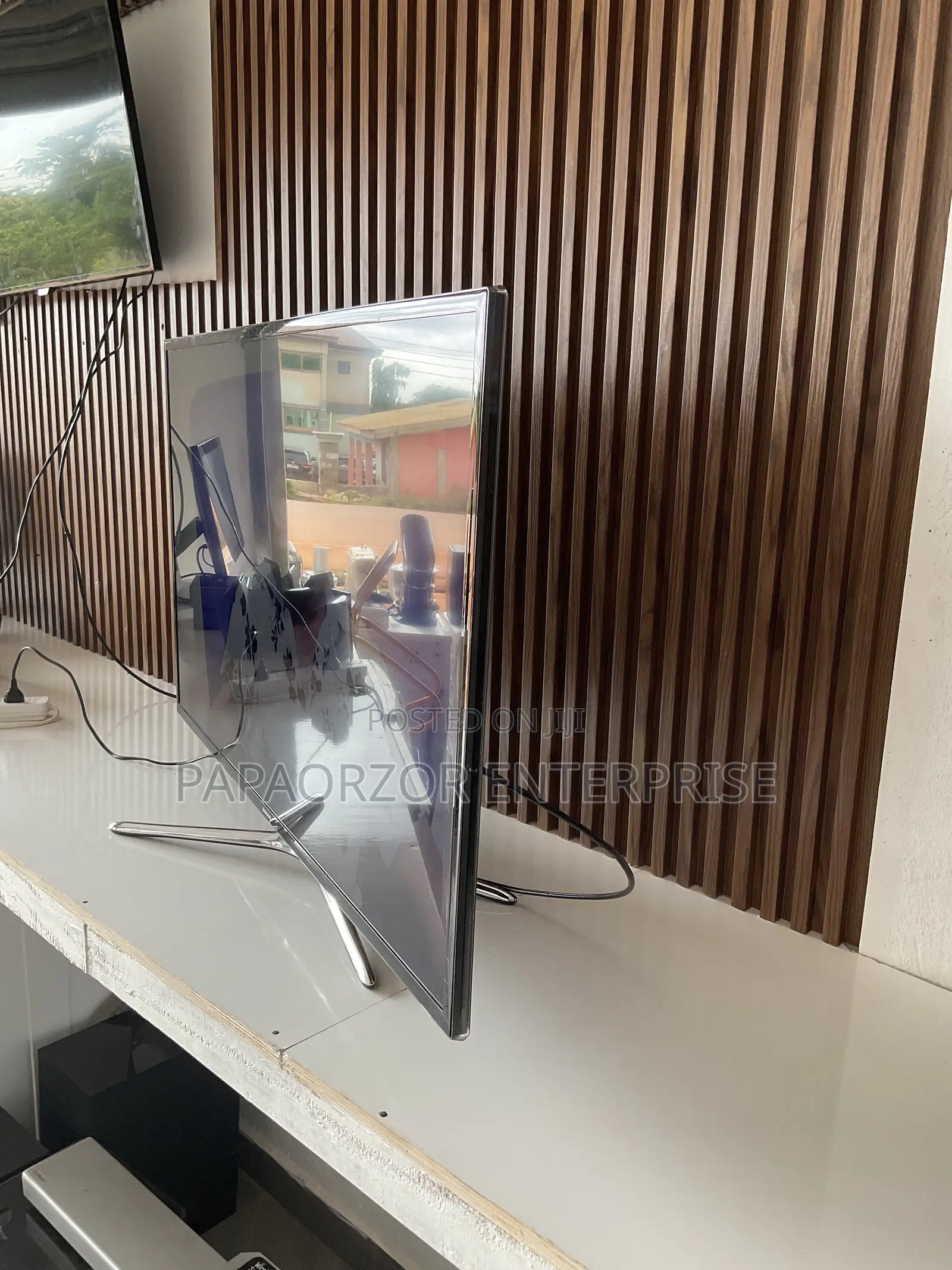 Ue46f6475sb
