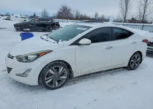 Hyundai Elantra Limited Sedan FWD (1.8L 4cyl 6A) 2016 White