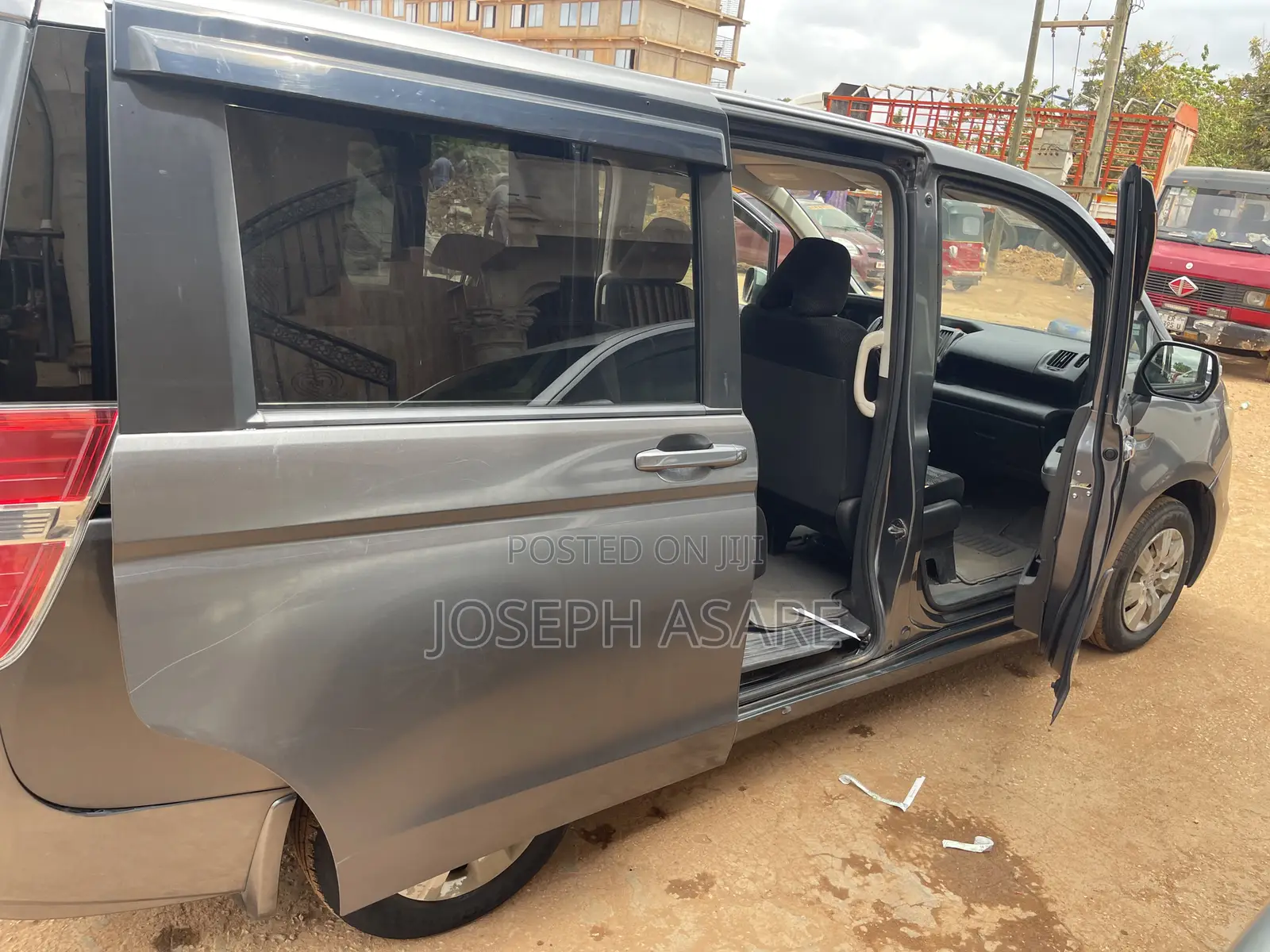 Toyota Voxy 2012 Gray