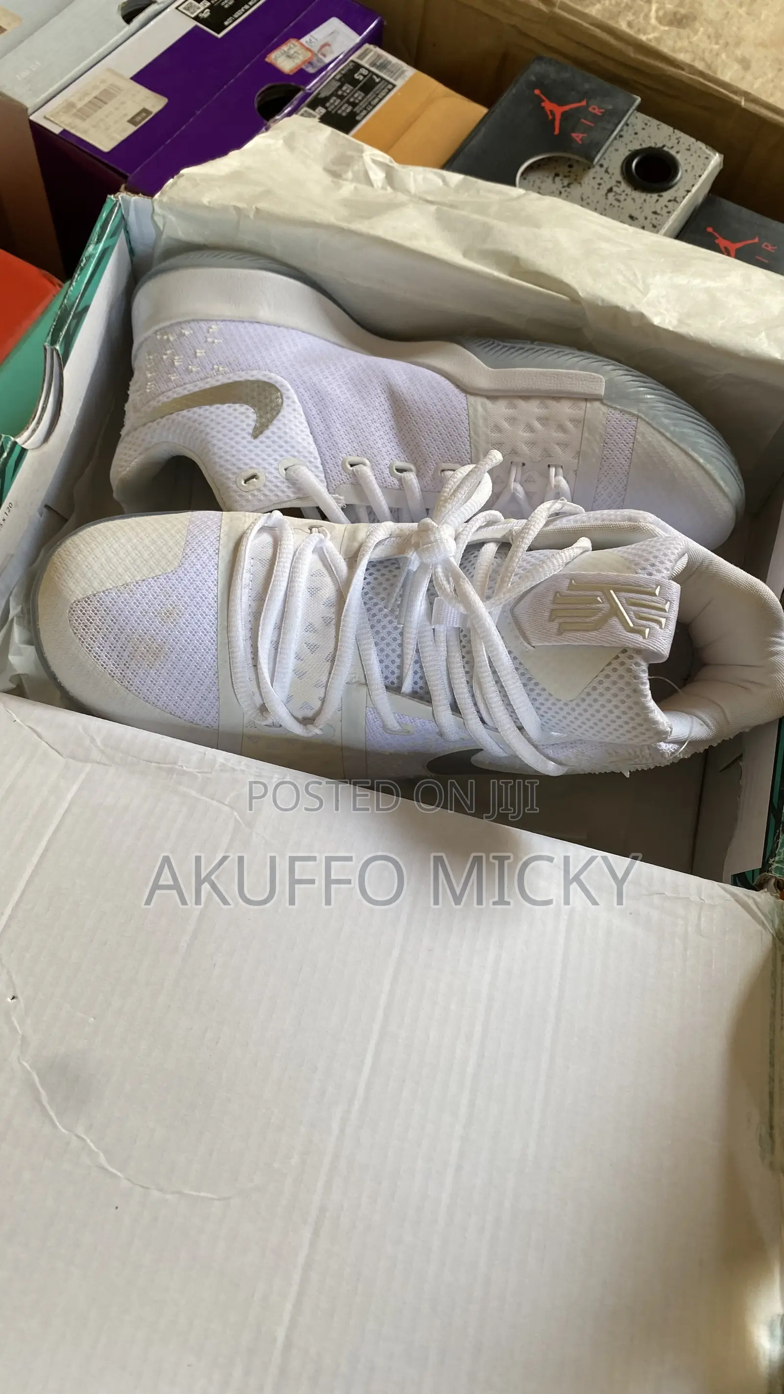 Quality and Affordable Men Sneakers