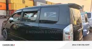Toyota Voxy 2013 Black