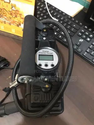 Digital Car Tyre Pump