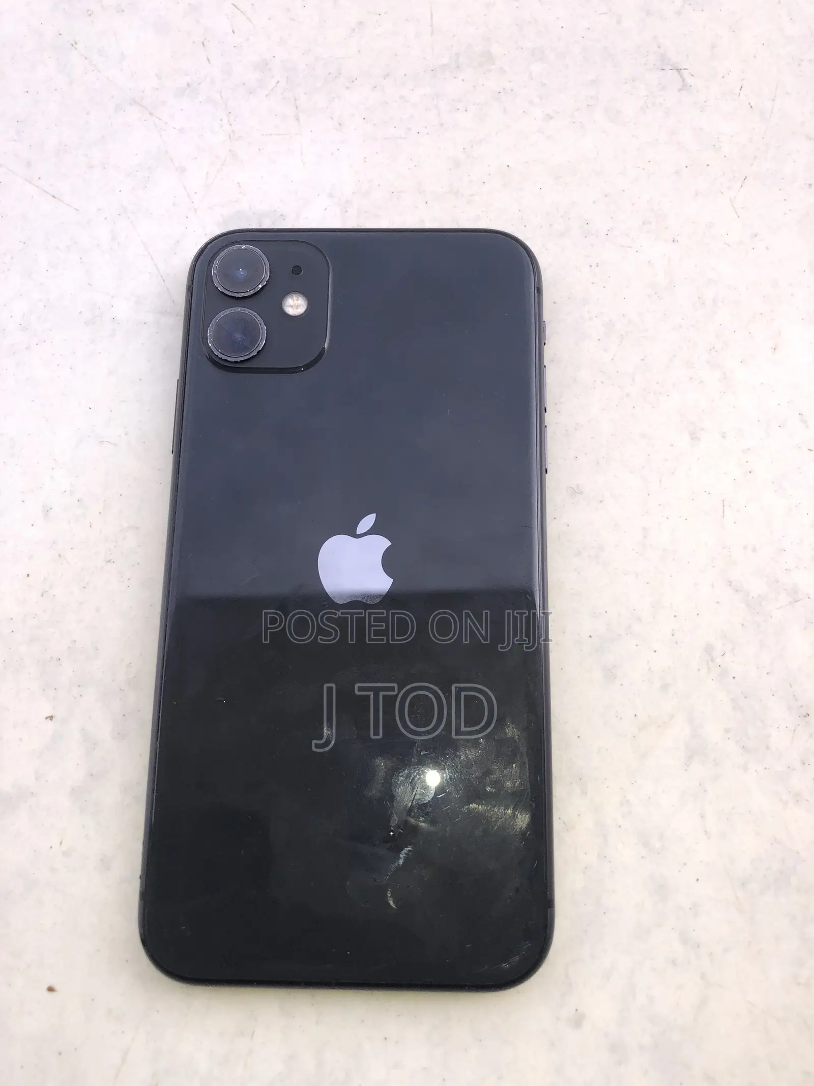 Apple iPhone 11 64 GB Black