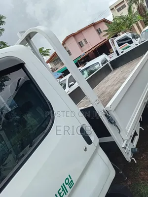 Hyundai Mighty 2 ( Home Used )