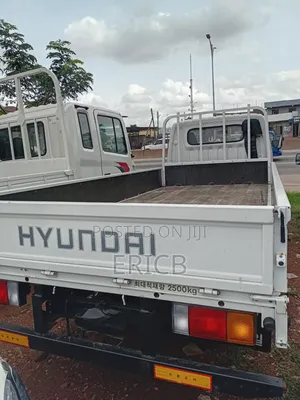 Hyundai Mighty 2 ( Home Used )