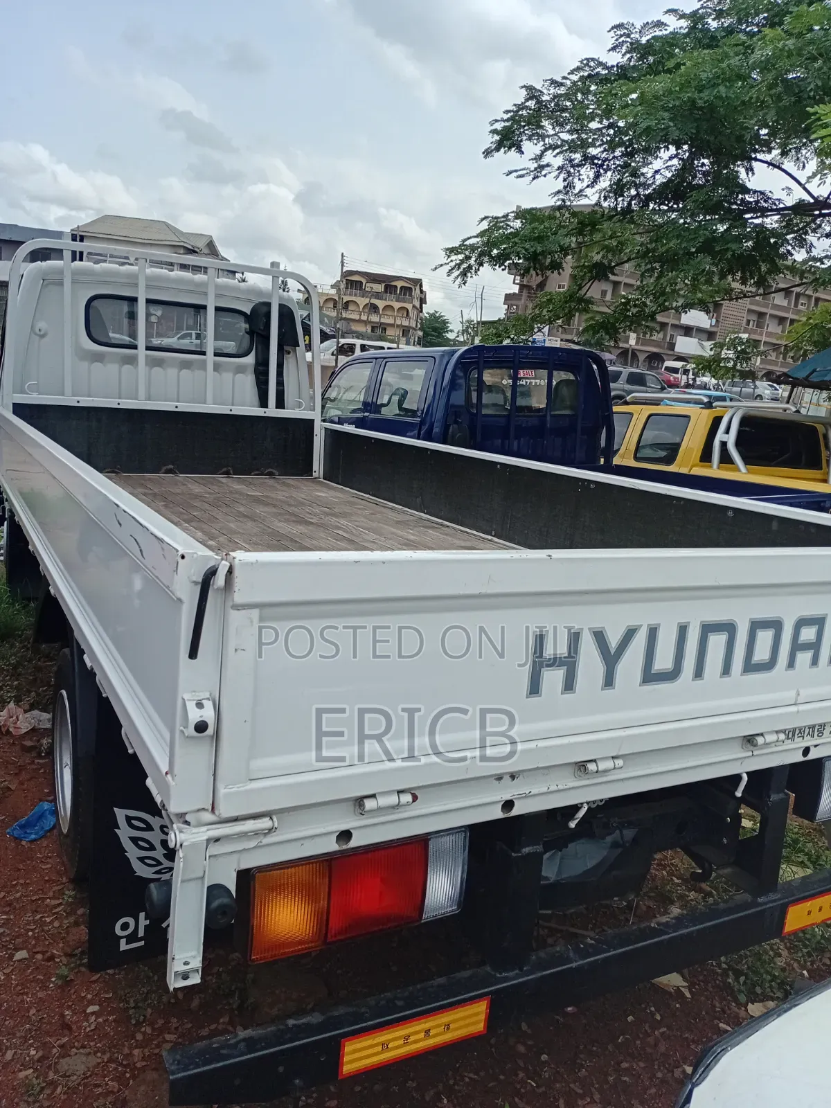 Hyundai Mighty 2 ( Home Used )