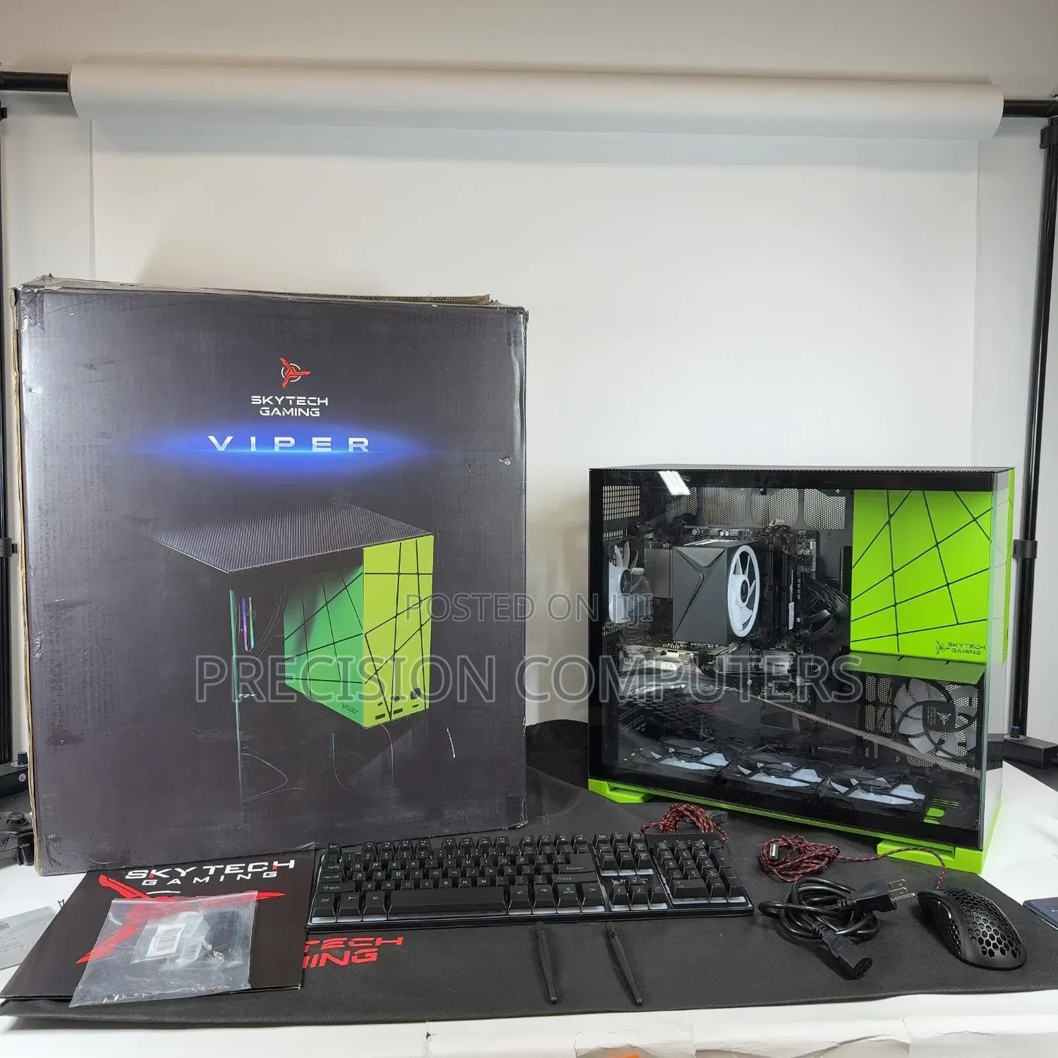 New Desktop Computer 32GB AMD Ryzen 7 SSD 2T