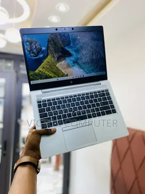 Laptop HP EliteBook 745 G6 8GB AMD Ryzen 5 SSD 256GB