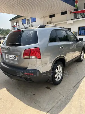 Kia Sorento 2012 Gray