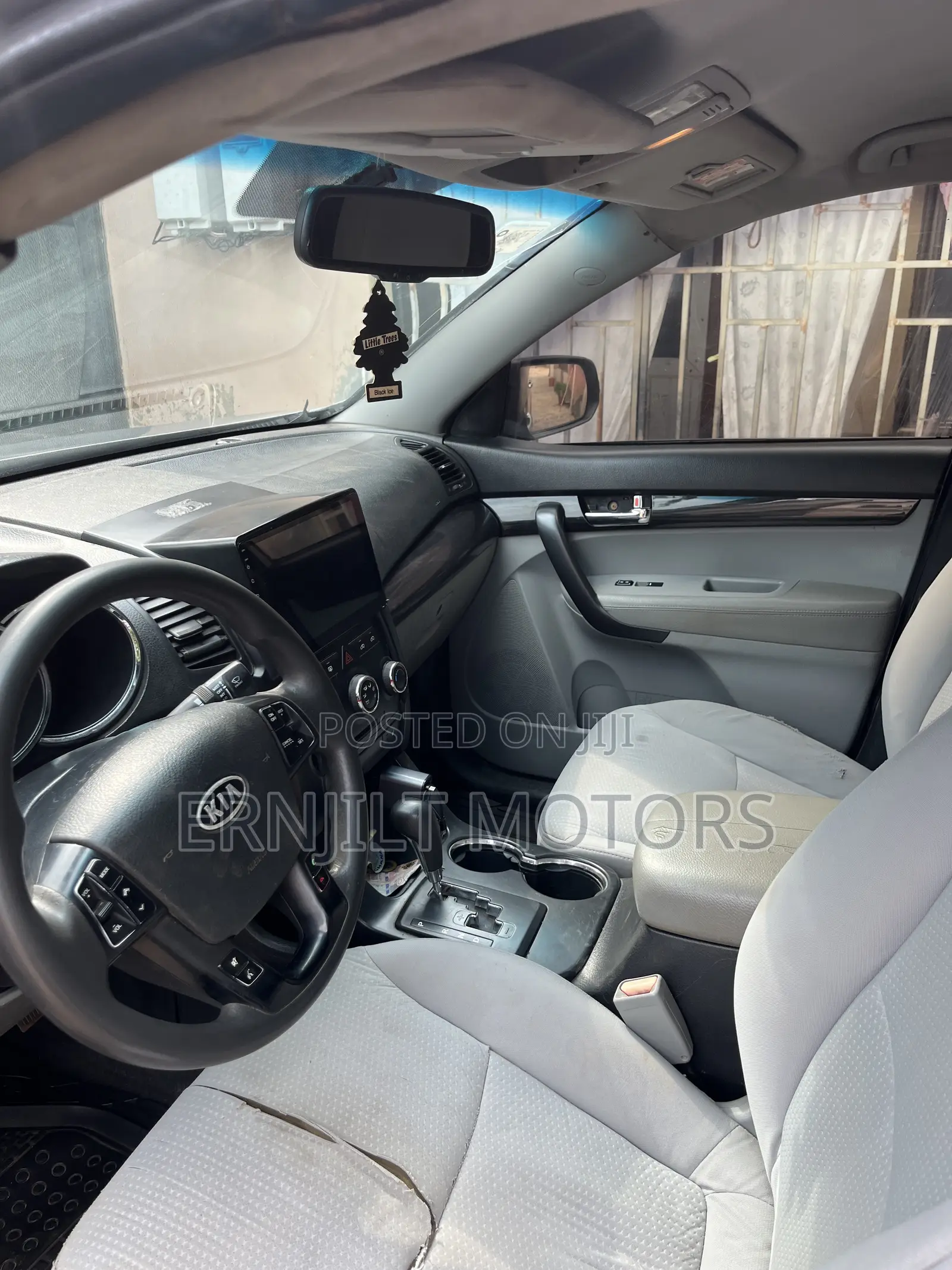 Kia Sorento 2012 Gray