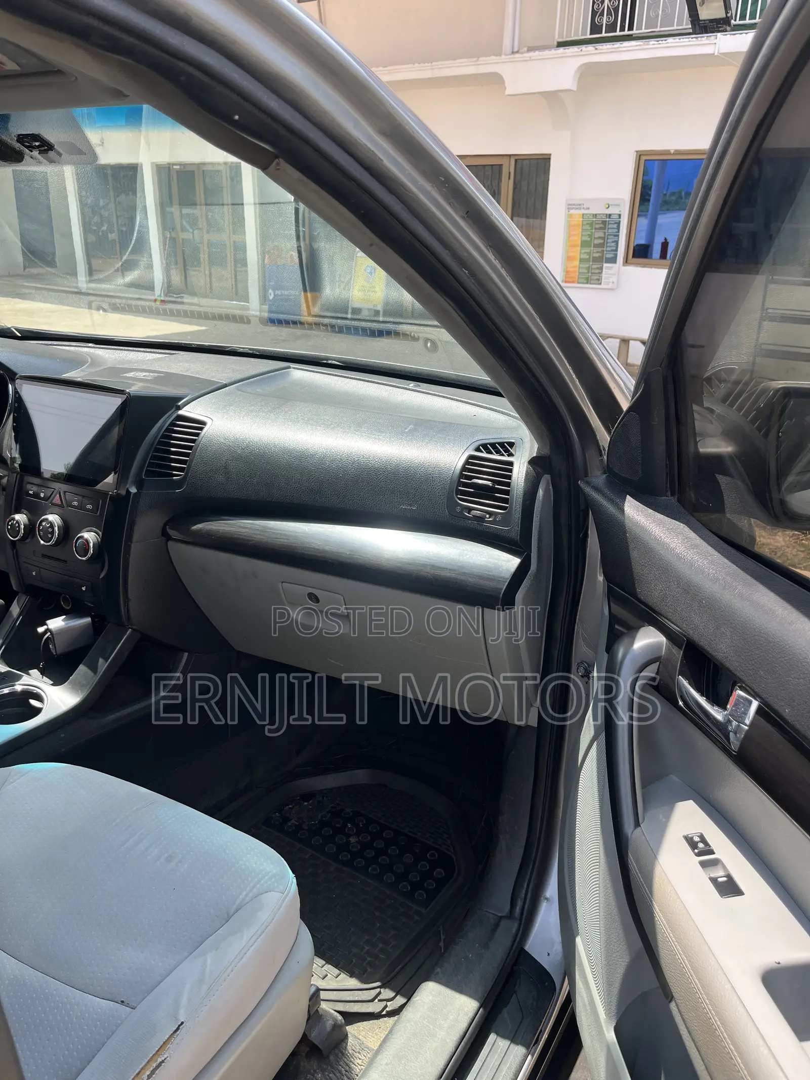 Kia Sorento 2012 Gray