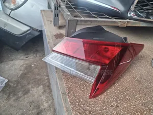 Taillight Elantra 2022-2024 Red Passanger Side