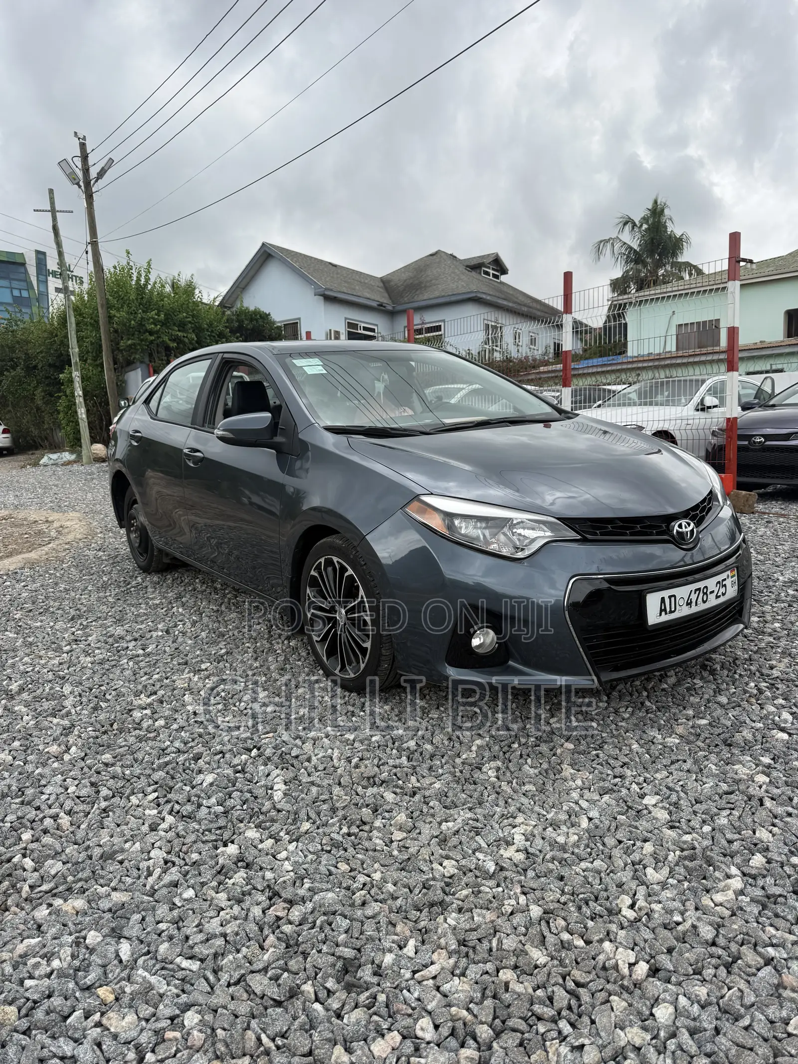Toyota Corolla S 4dr Sedan (1.8L 4cyl CVT) 2016 Gray