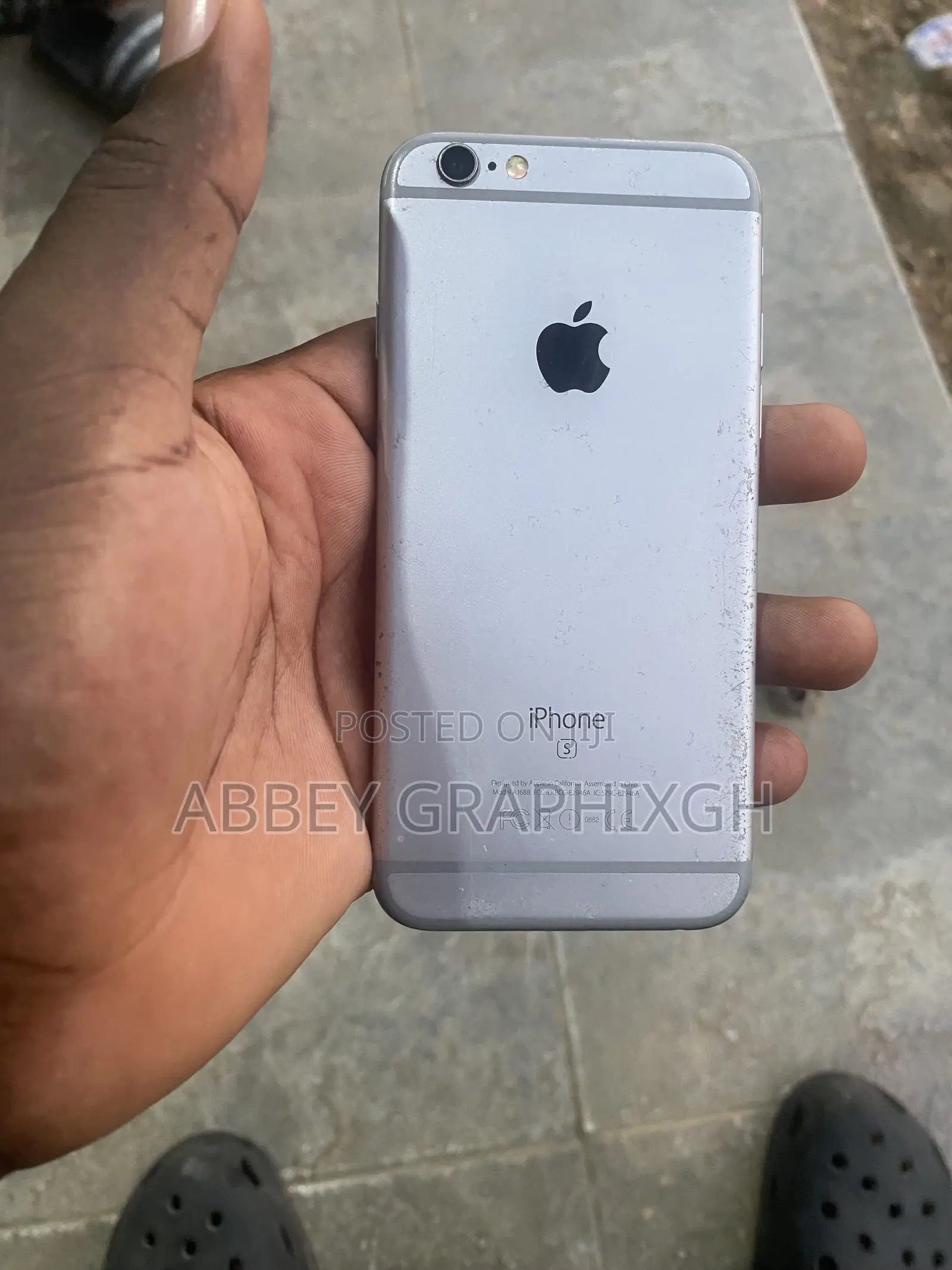 Apple iPhone 6s 16 GB Gray