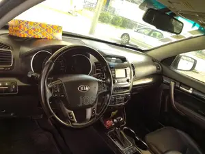Kia Sorento 2015 White