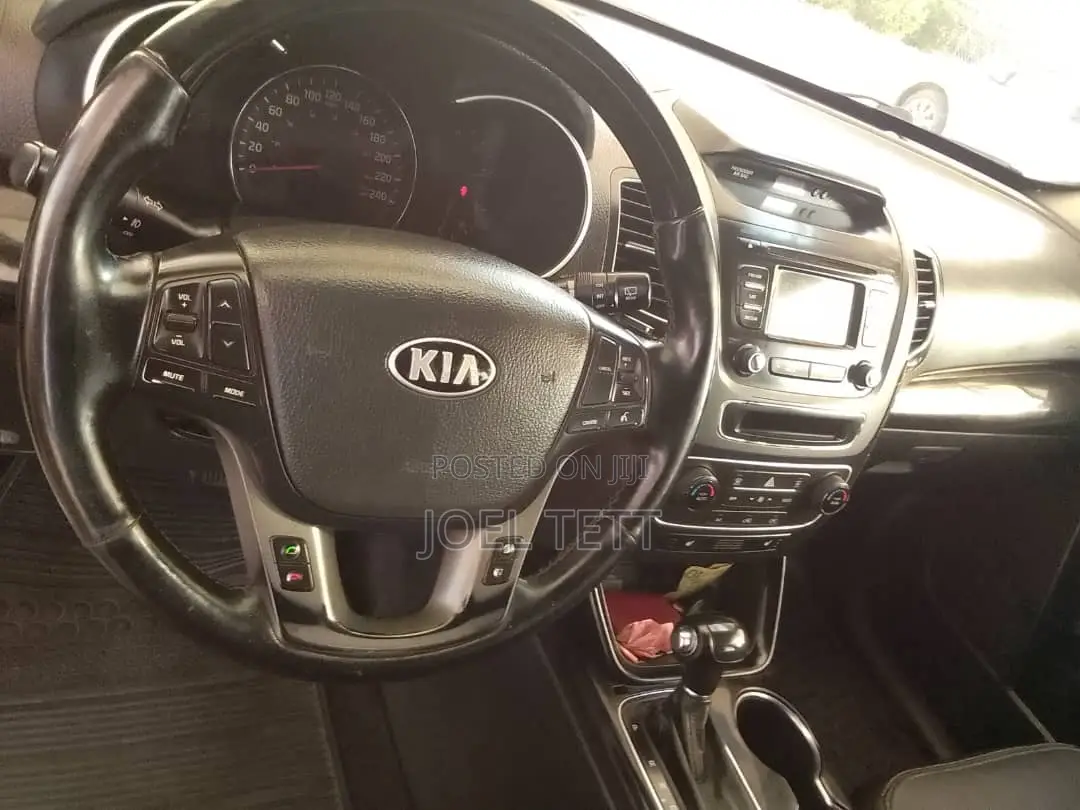 Kia Sorento 2015 White