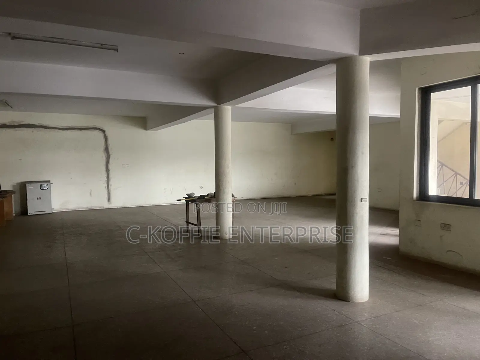 700 SQM Warehouse at Circle Avenor for Rent