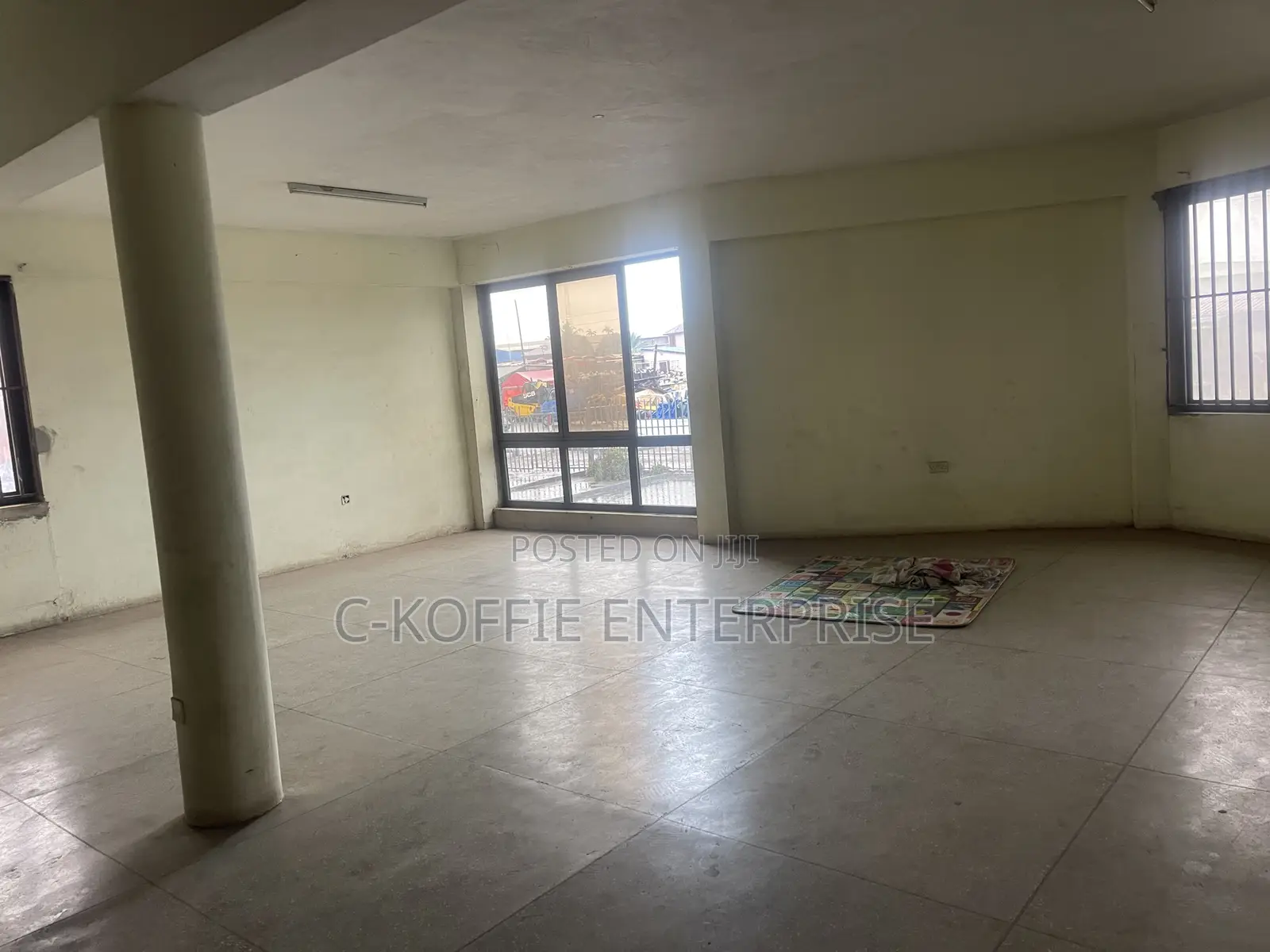 700 SQM Warehouse at Circle Avenor for Rent