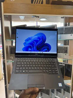 Laptop Dell Latitude 7390 16GB Intel Core i5 SSD 256GB