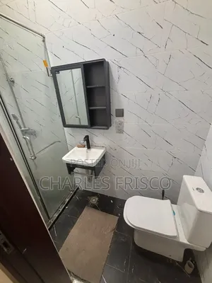 4bdrm House in School Junction for rent