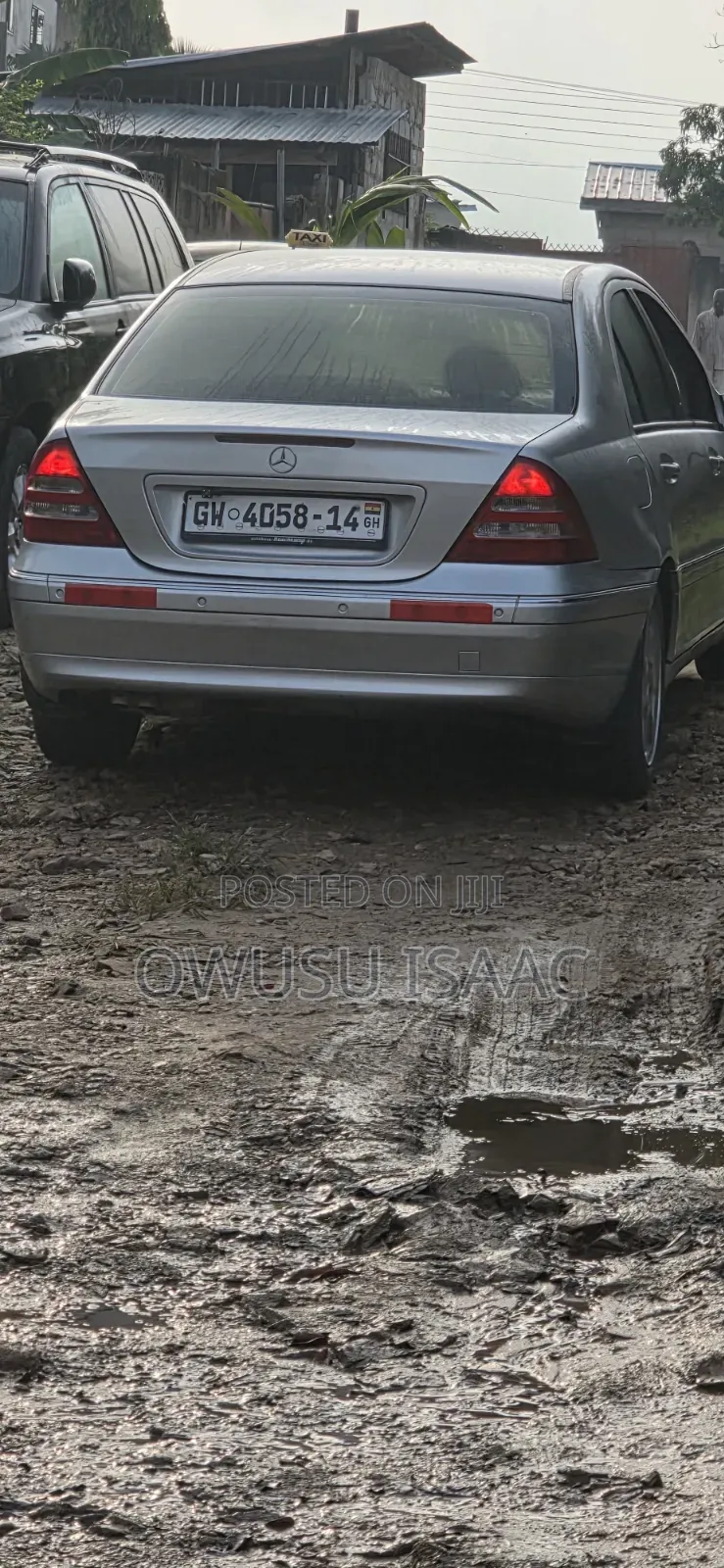 Mercedes-Benz C250 2005 Silver
