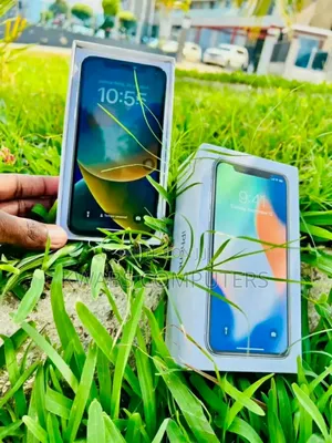 New Apple iPhone X 256 GB Silver