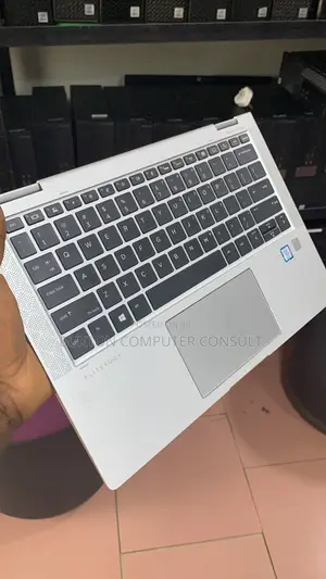 Laptop HP EliteBook X360 1030 G3 8GB Intel Core i5 SSD 256GB