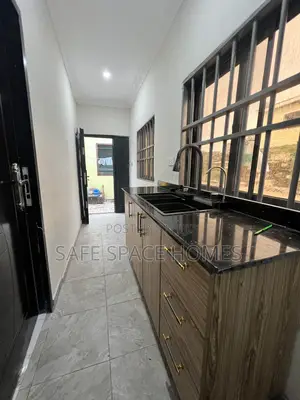 1bdrm House in Trade Fair for rent