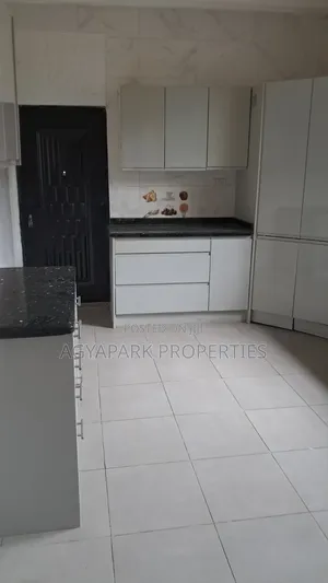 3bdrm Apartment in Cocobod, Amasaman for rent