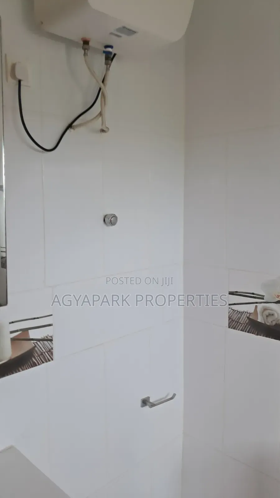 3bdrm Apartment in Cocobod, Amasaman for rent