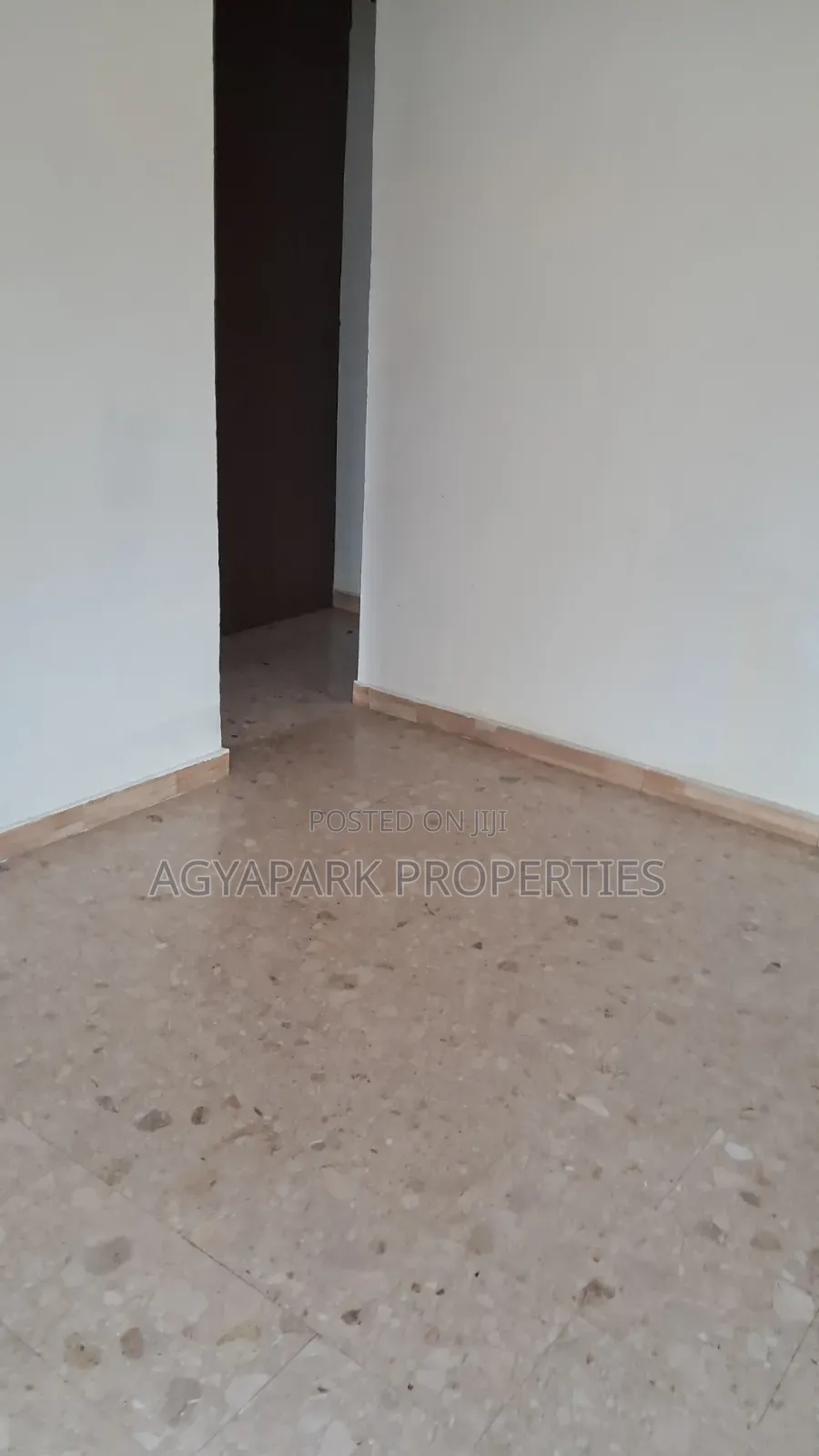 3bdrm Apartment in Cocobod, Amasaman for rent