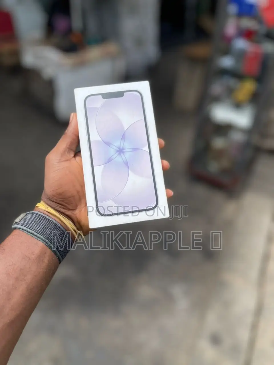 New Apple iPhone 17e 256 GB White