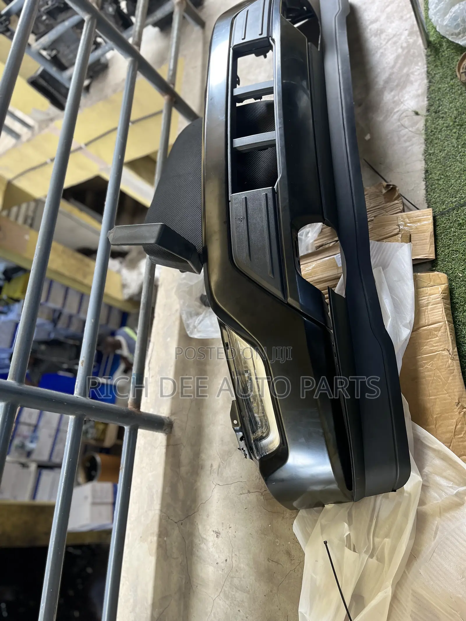 Ford F-150 2024 Front Bumper Complete 2021, 2022, 2023, 2024 F-150