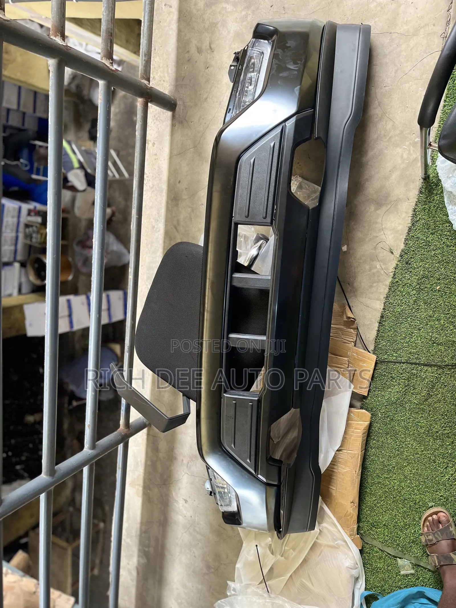 Ford F-150 2024 Front Bumper Complete 2021, 2022, 2023, 2024 F-150