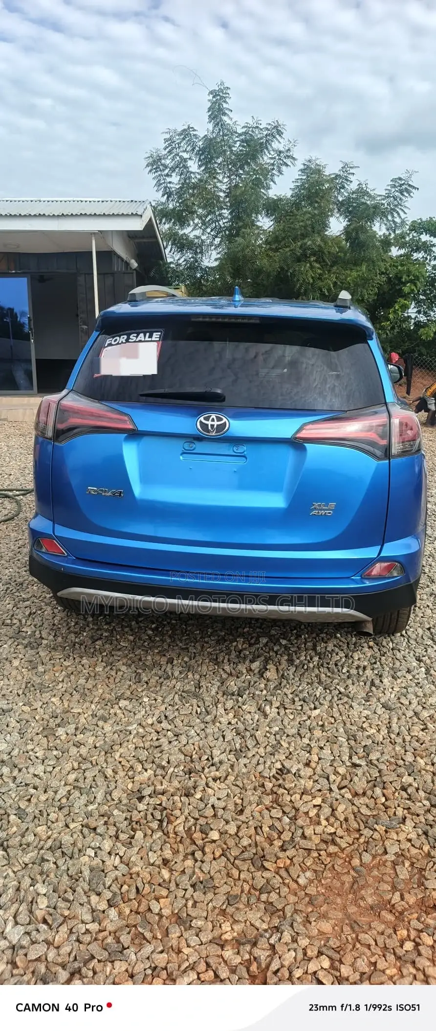 Toyota RAV4 XLE 4dr SUV AWD (2.5L 4cyl 6A) 2018 Blue