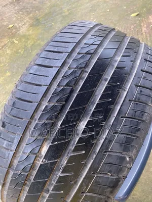 275/30zr21 Car Tire