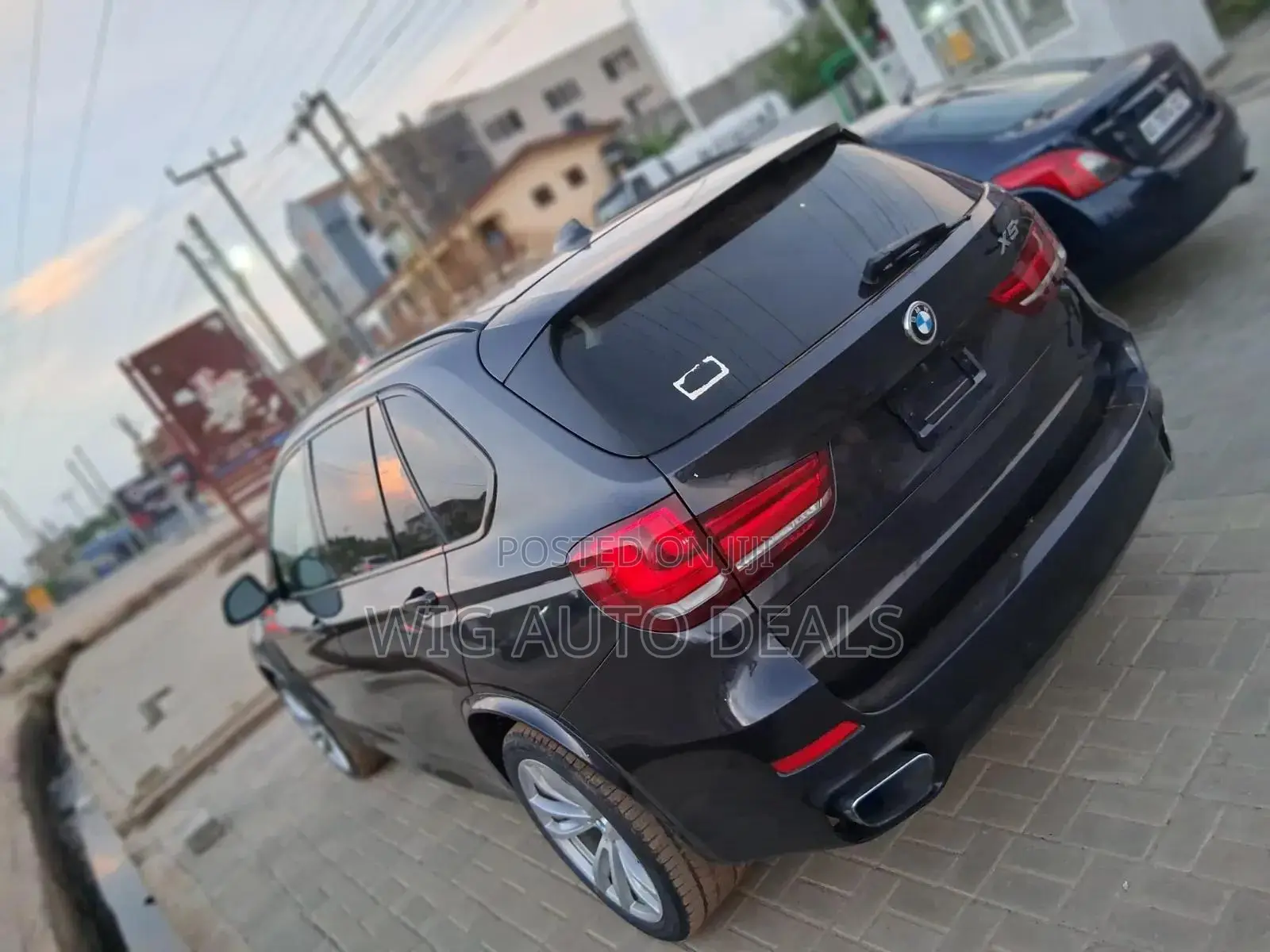 BMW X5 xDrive35d AWD (3.0L 6cyl 8A) 2017