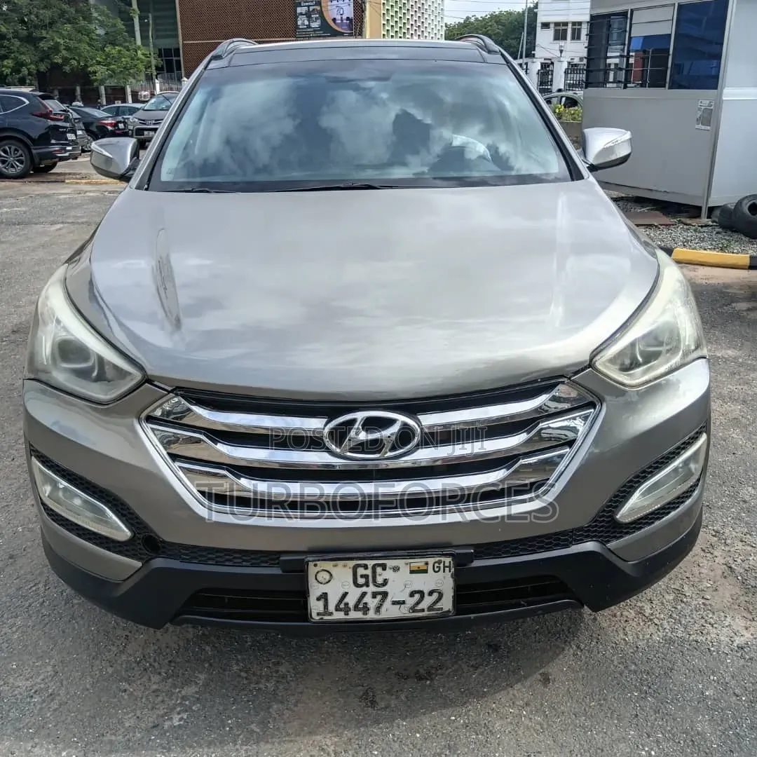 Hyundai Santa Fe 2014 Gold