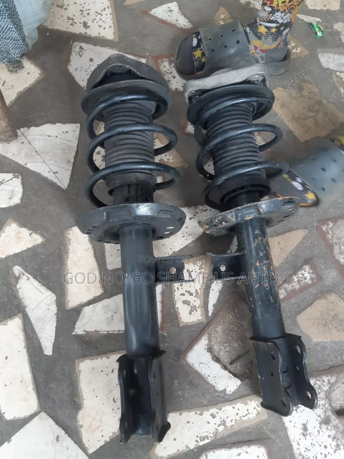 Mercedes Benz Gla 350 Front and Back Shock Absorbers