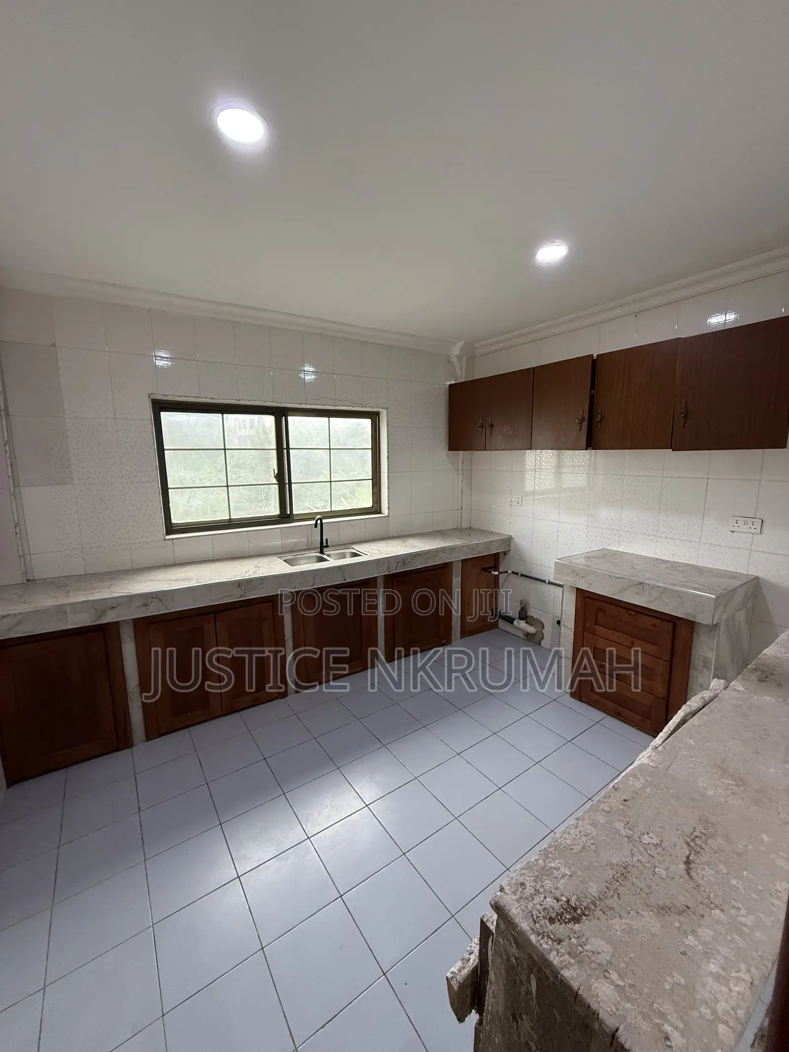 Furnished 3bdrm Apartment in Mr Justice Estates, West Hills Mall Area