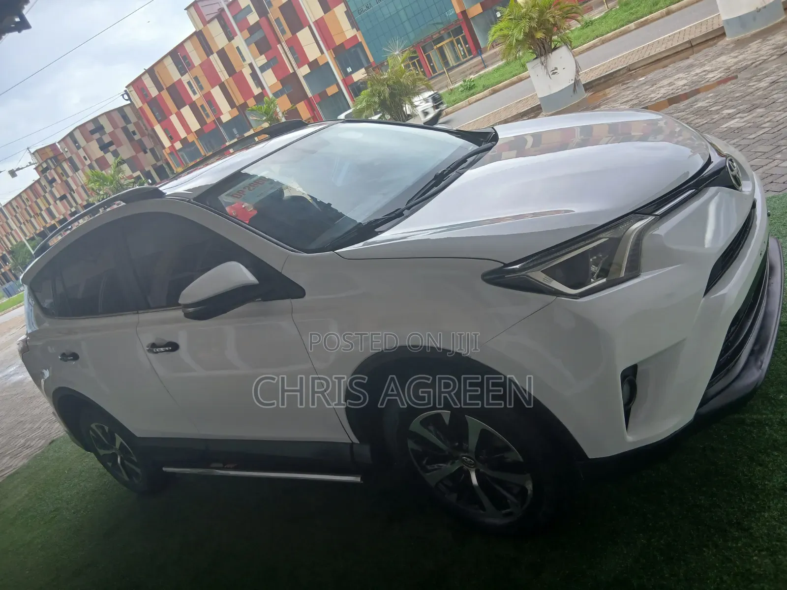Toyota RAV4 2017 White
